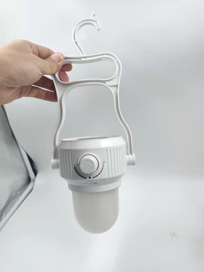 Lampião De Led  Luminária Recarregável