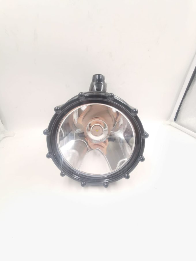 Lanterna Recarregavel Led Bivolt 100w - Image 3