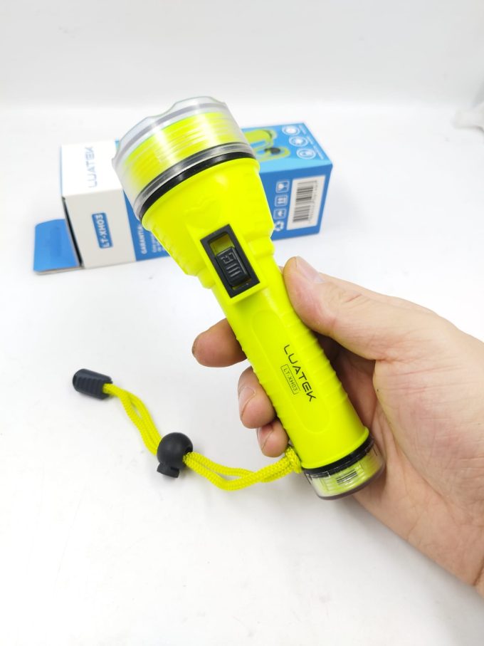 Lanterna De Mergulho RECARREGAVEL  Led À Prova D 'Água Profissional