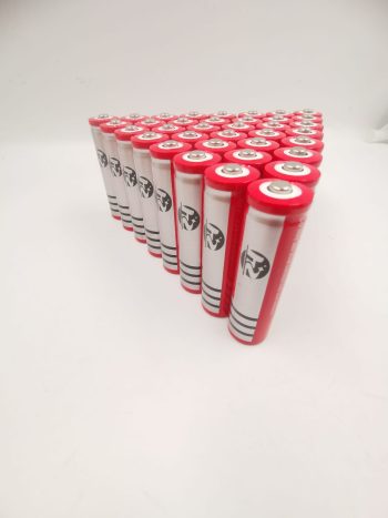 1 Pilha Bateria Recarregável Com Ponto Vermelho 18650 3.7v pm-44