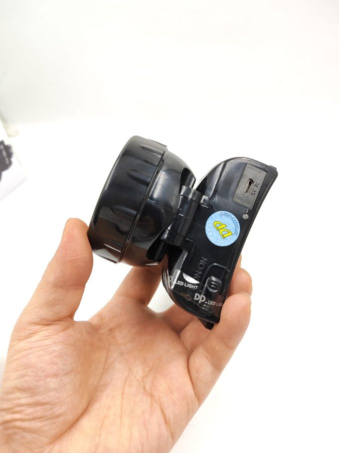 Lanterna de Cabeça Carregável DP LED-781 - 9 LEDs