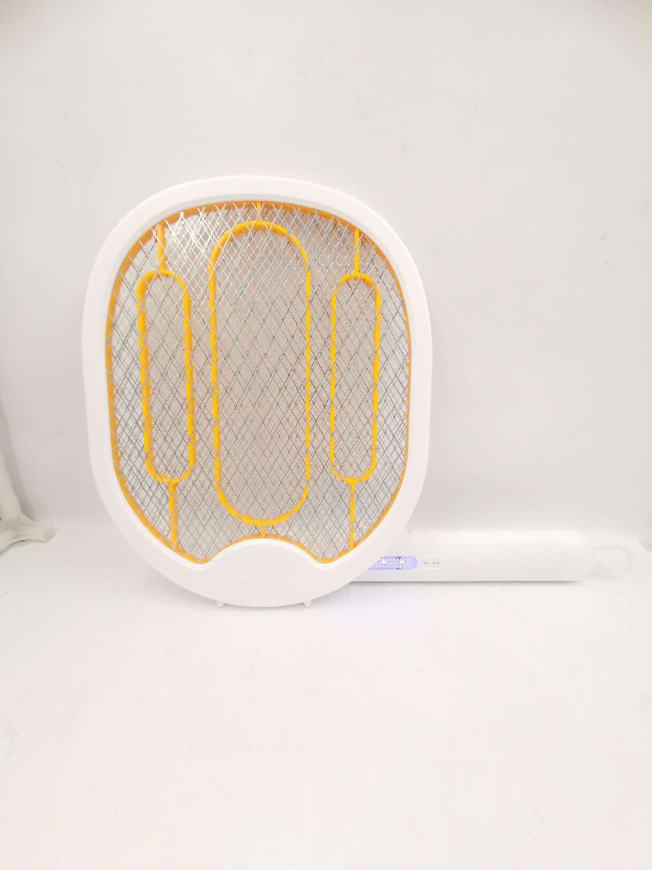 Raquete Elétrica Mata Pernilongos Recarregável