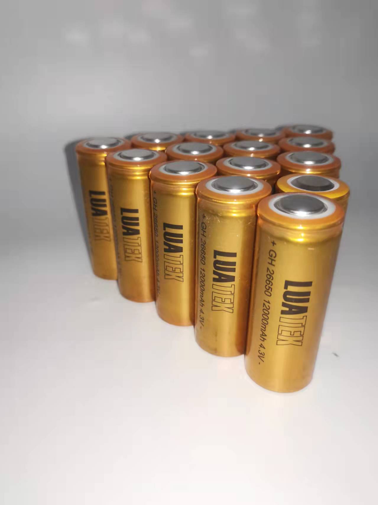 Bat 26650 4.3v 12000mah Recarregável Li-ion Dourada