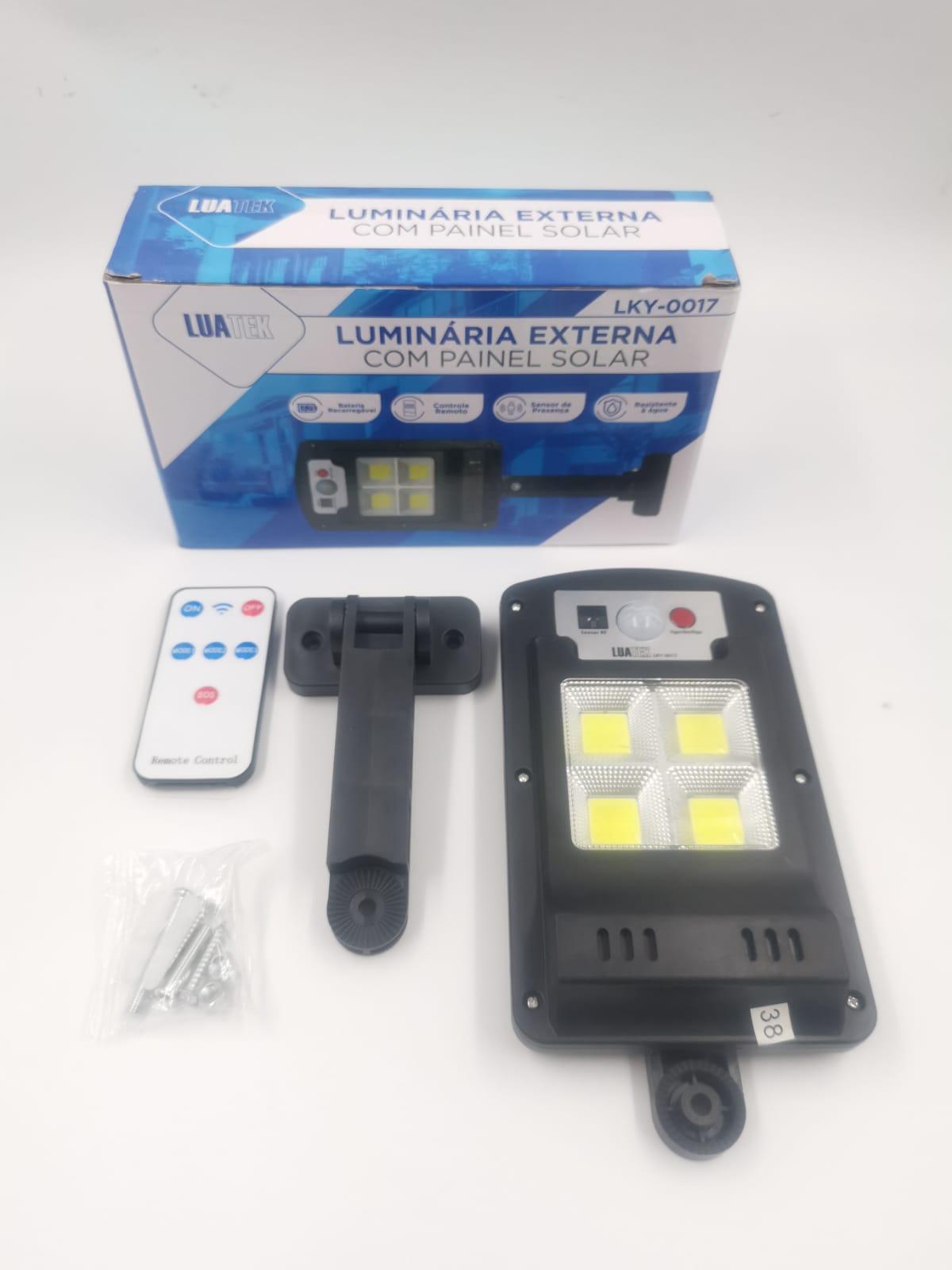 Luminária Externa Painel Solar Poste De Luz Parede 4 Led