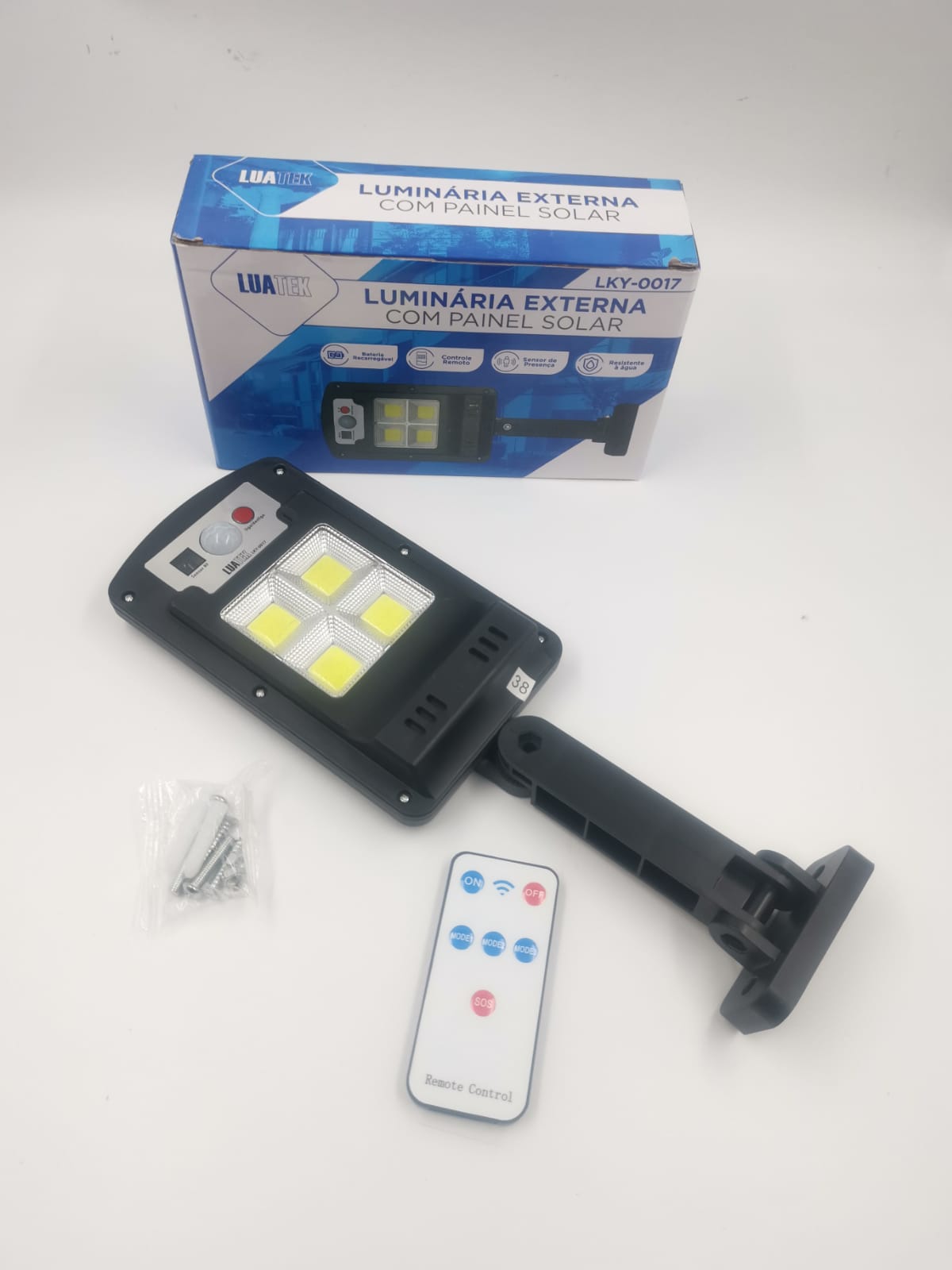 Luminária Externa Painel Solar Poste De Luz Parede 4 Led