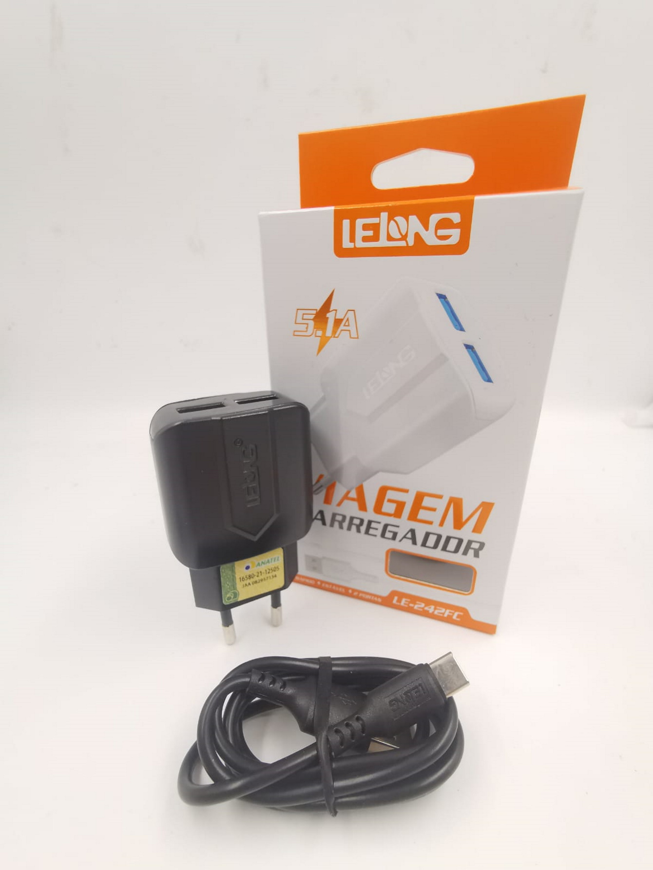 Carregador de viagem type-c LE-242fc