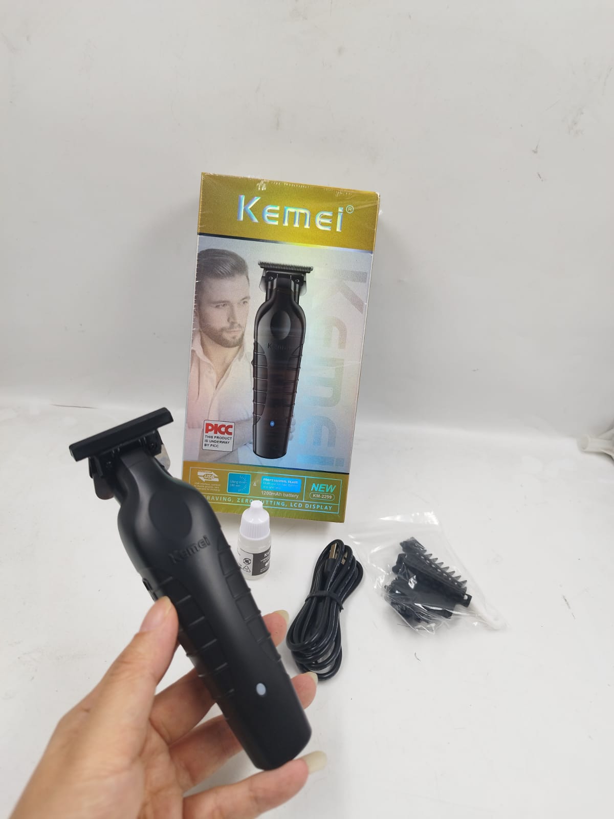 Maquina Cortador de cabelo KemeI