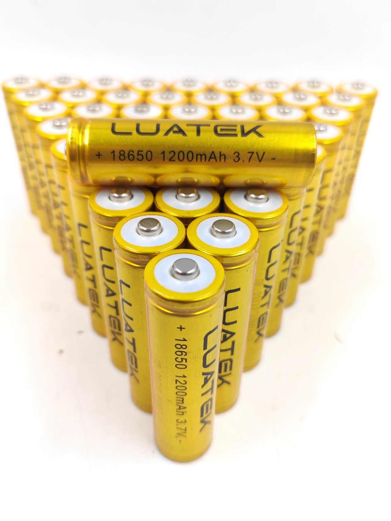 Bateria 18650 8000mAh Versátil Durável e Perfeita para Projetos Eletrônicos LPJ18650