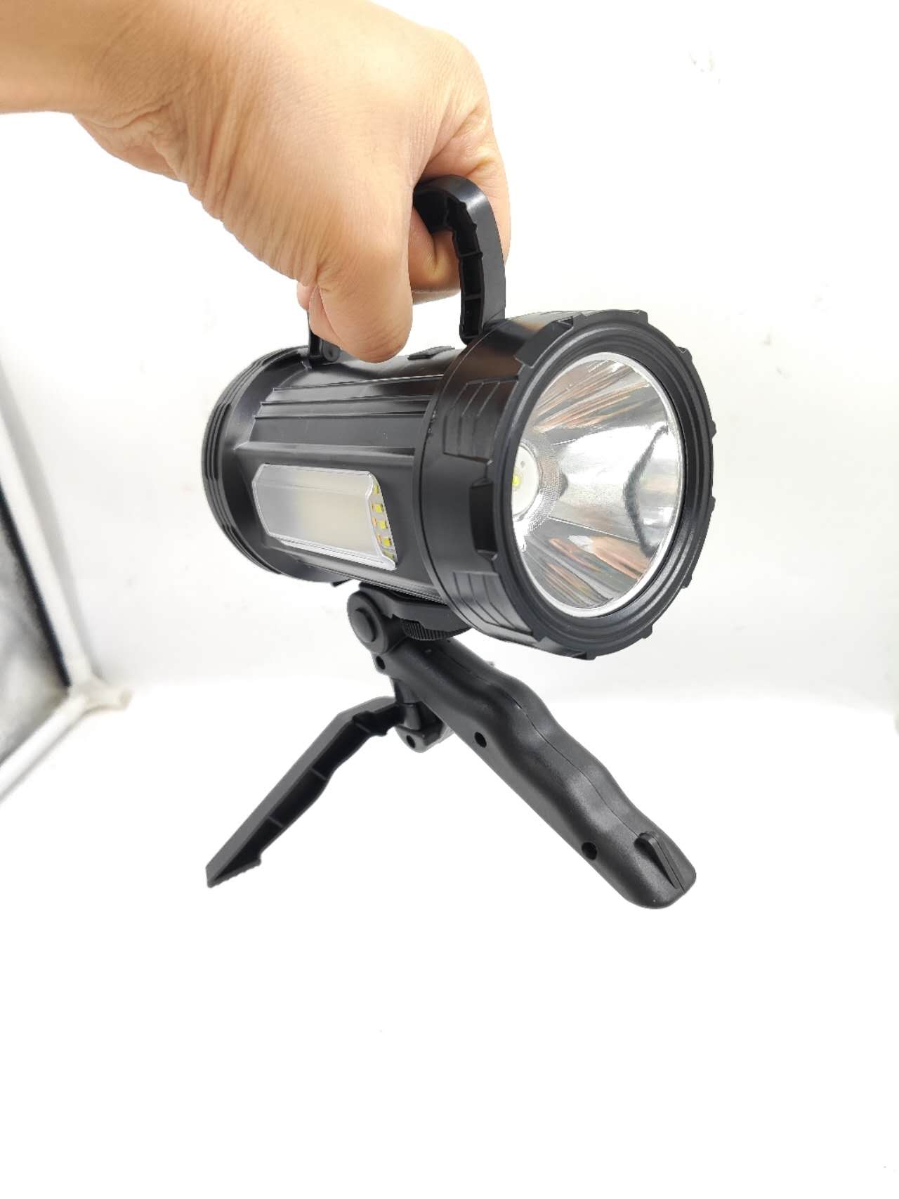 Adequado para pesca, caça, camping, holofote, lanterna, luzes laterais super brilhantes