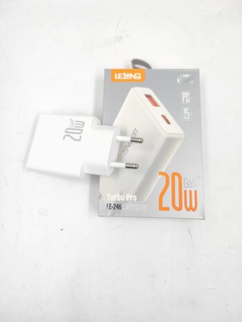 Carregador de viagem 20w turbo